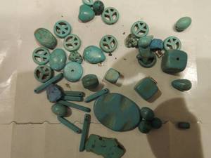 lot 221 image: group of turquoise shapes, stones and balls ready for you to string into your own necklace