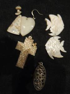 lot 232 image: abalone heart, fish x 2 triangle, fancy cross and silver floral cage drop