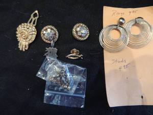 lot 240 image: crafting jewlery, 2 pair vintage, IOXYE pin, and more