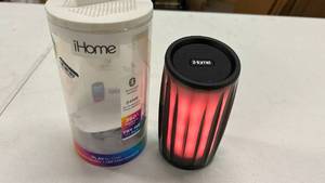 lot 10 image: iHome Play Glow Bluetooth Speaker&nbsp