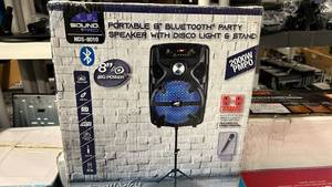 lot 29 image: Sound Pro Portable 8 Bluetooth Party Speaker
