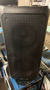 lot 38 image: IQ Sound Bluetooth 2 x 8 Speaker