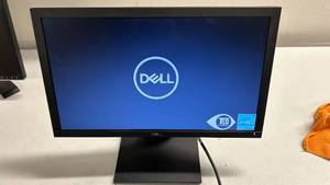 lot 55 image: Dell 19 Computer Monitor Black 169