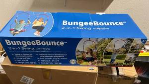lot 82 image: HearthSong Bungee Bounce 2-in-1 Swing