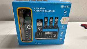 lot 153 image: AT&T 4 Handset Phone System DLP73450