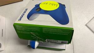 lot 260 image: Microsoft XBox One Controller Shock Blue (Works but has broken left stick)