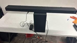 lot 264 image: Samsung Soundbar HW-Q6CT w Subwoofer (Works)