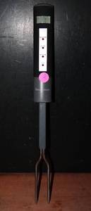 lot 44 image: BROOKSTONE DIGITAL MEAT THERMOMETER