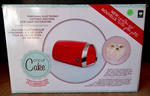 lot 69 image: IN BOX - Cricut Cake Personal Electronic Cutter wACCESSORIES AND CARTRIDGE AS SHOWN - WORKS