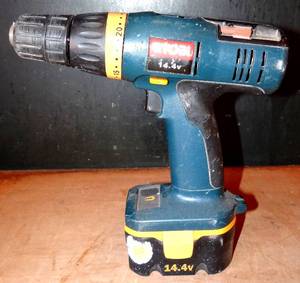 lot 125 image: Ryobi HP1442M Cordless 14.4 Volt Drill wBattery