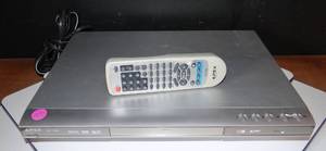 lot 255 image: Apex AD-1150S Progressive Scan DVDCD Player wRemote
