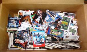 lot 371 image: LARGE BOX FULL OF BASEBALL, BASKETBALL, AND FOOTBALL SPORT CARDS
