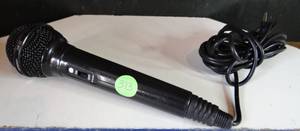 lot 393 image: LABTEC AM-22 WIRED MICROPHONE