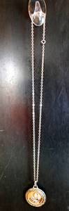 lot 399 image: NICE FLEUR DE LIS PENDANT AND CHAIN