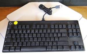 lot 475 image: LOGITECH YU0039 PRO TENKEY GAMING KEYBOARD USB
