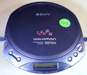 lot 480 image: Sony CD Walkman Model D-E220 ESP MAX