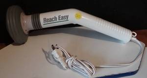 lot 313 image: Panasonic Panabrator Massager EV236 Reach Easy Massager