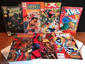 lot 325 image: COMIC BOOK LOT AS SHOWN