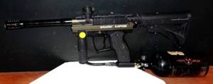 lot 331 image: SPYDER MR100 PAINBALL GUN WITH CO2 CANISTER