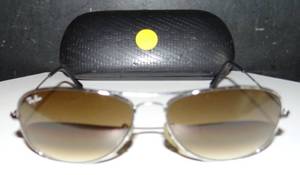 lot 349 image: RayBan DESIGNER FRAMES W PRESCRIPTION LENSES & CASE