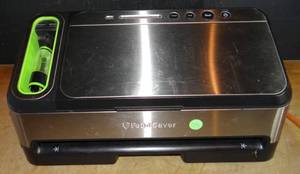 lot 555 image: FoodSaver V4825 Series 2-in-1 Vacuum Sealing System - POWER TESTED GOOD