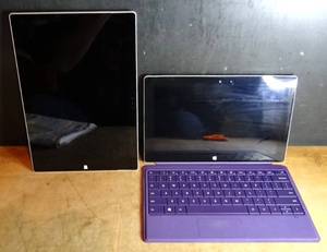 lot 568 image: FOR PARTS OR REPAIR - LOT OF SURFACE TABLETS AS SHOWN