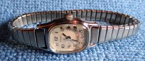 lot 575 image: VINTAGE WOMENS TIMEX STAINLESS WATCH WITH FLEXBAND