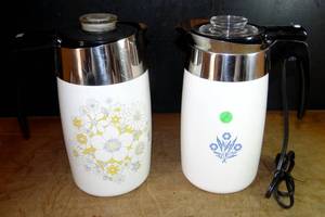 lot 645 image: BIG $ LOT - VINTAGE Porcelain Corning Ware 10 Cup Electric Coffee Pot Percolator Floral & FLORAL Blue (ONE CORD FITS BOTH) $$$
