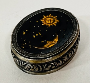lot 20 image: Miniature AntiqueVintage Ornate Oval WhatnotJewelry Box