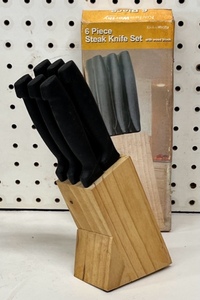 lot 105 image: Vintage KitchenWorthy 6 Piece Steak Knife Set WBlock