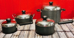 lot 161 image: Circulon Professional Grade Hard-Anodized Total Non-Stick System SaucepansStockpot - 8Qt2-12Qt2Qt1QT