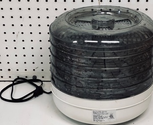 lot 173 image: Advantage Electric Food Dehydrator Model H-8011