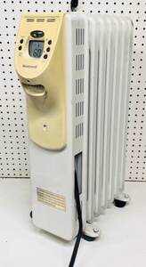 lot 219 image: HoneywellKaz Air Heater Model HZ-705