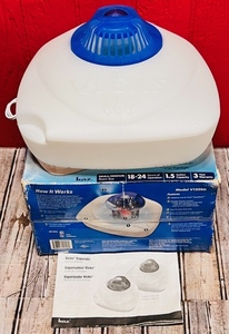 lot 270 image: Vicks Warm Steam Vaporizer