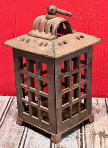 lot 350 image: AntiqueVintage Heavy Cast Iron Outdoor Lantern