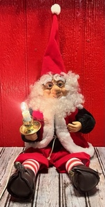 lot 361 image: Vintage Automated Santas Elf - He Moves & Candle Lights Up