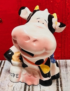 lot 376 image: Ceramic Happy Cow Coin Bank