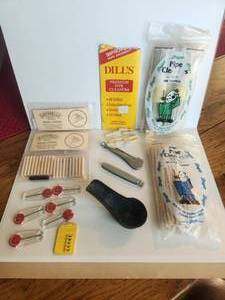 lot 29 image: Selection of pipe items, cleaners, flints, pipe cleaning tools, filters