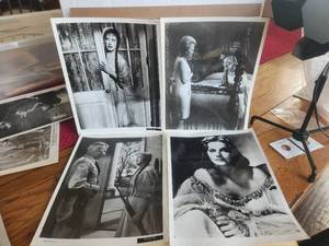 lot 20 image: Selection of vintage Scene stillspublicity movie 8x10 black and white photos - Garbo, White