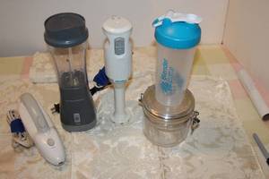 lot 57 image: Misc Kitchen Gadgets, See Pictures and Description