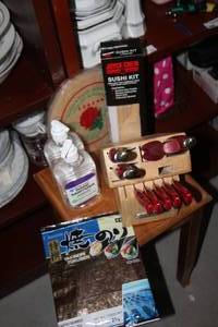 lot 78 image: Misc Kitchen Items, See Photos