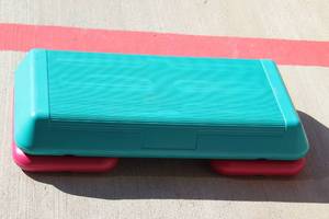 lot 104 image: Exercise step board as shown