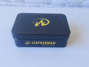 lot 18 image: Leatherman - micra in case