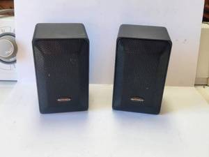 lot 23 image: Pair of very nice Optimus speakers