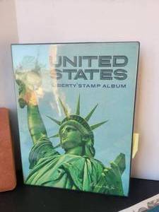 lot 29 image: Very nice stamp collection, has some worth good money