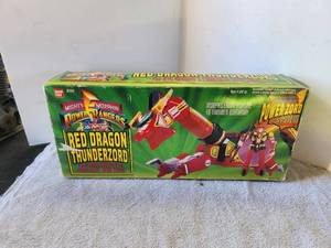 lot 35 image: Power Rangers Red Dragon Thunderzoid in box