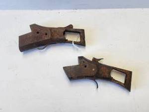 lot 58 image: Selection of 2 vintage trigger assemblies