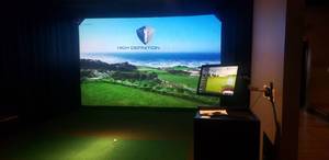 lot 10 image: AMAZING HD Golf 1610 Widescreen Golf Simulator w All Equipment  PLEASE SEE DESCRIPTION FOR MORE INFORMATION