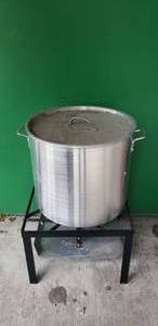 lot 363 image: LARGE Outdoor Gourmet 60QT Boiling Kit