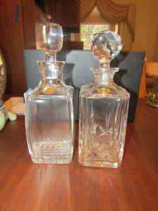 lot 59 image: Liquor decanters By Atlantis qty 2